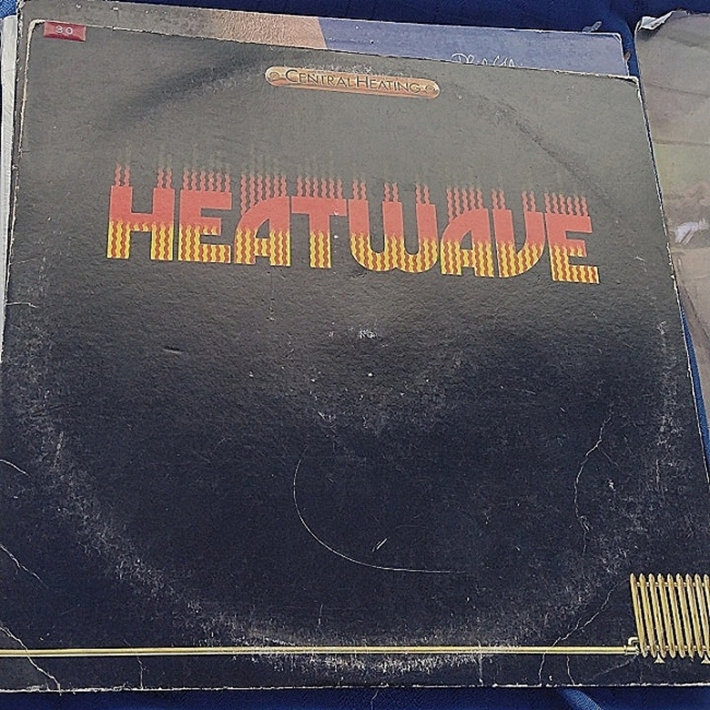 Heatwave LP'S (2)